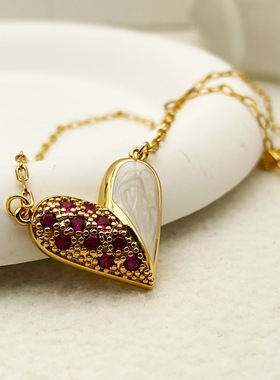 原创韩版小众设计甜美玫红锆石吊坠爱心项链女百搭ins颈链锁骨链