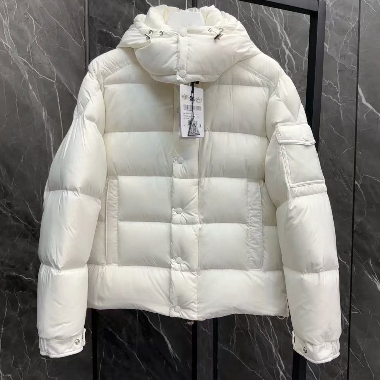 M家新款短款雾面羽绒服男女款90鹅绒保暖加厚外套冬季女士羽绒服