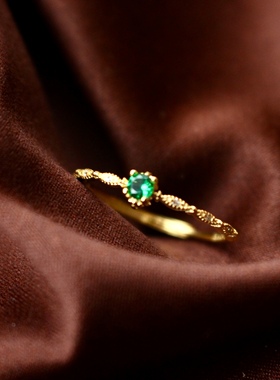 925纯银18k祖母绿锆石戒指