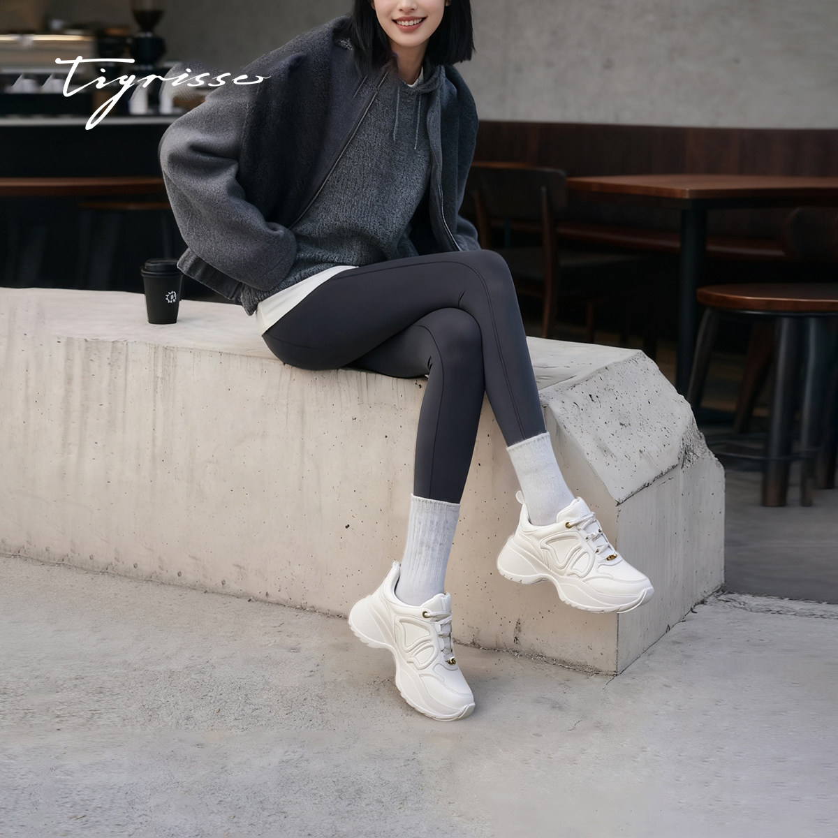 【蝴蝶仙子】蹀愫增高6.5厘米小白鞋运动鞋休闲老爹鞋TA54151-55