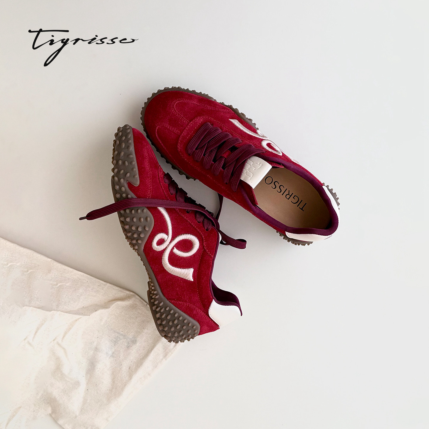 邢菲同款跃动蝴蝶蹀愫26年春新红色增高4赛车德训运动休闲板鞋,女鞋,德训鞋,淘宝优惠券,粉丝福利购,淘宝优惠卷