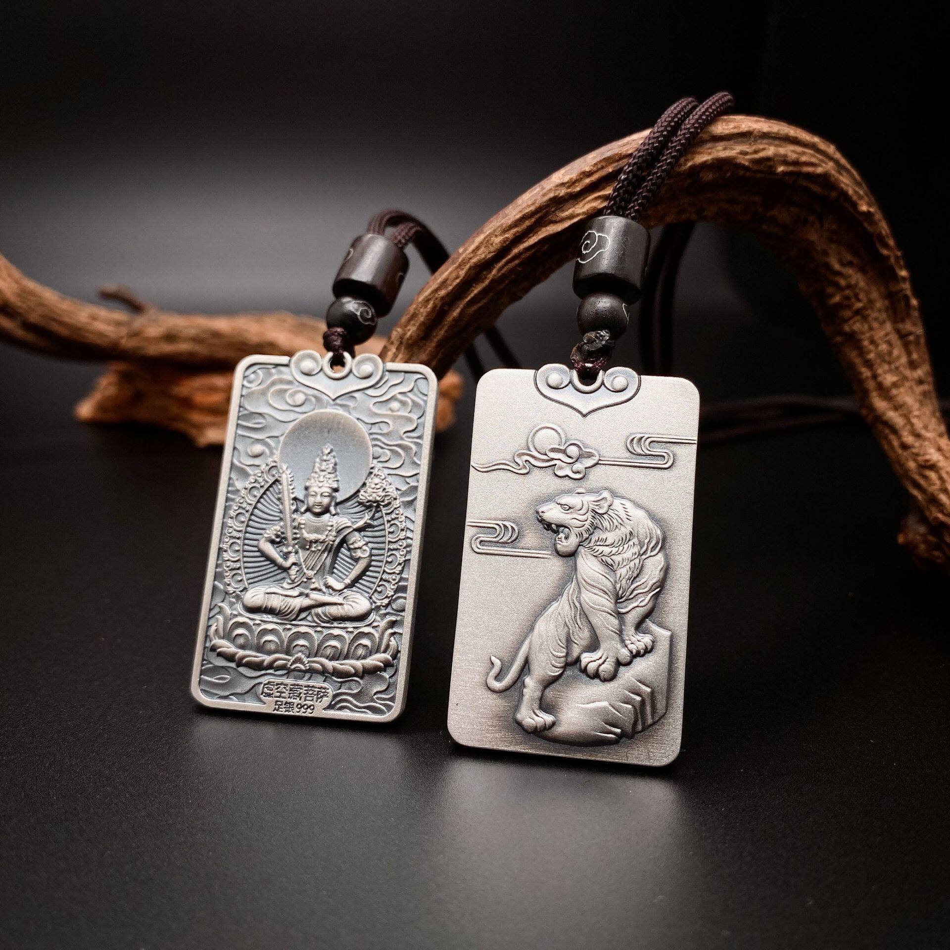 福氏足银999十二生肖银吊坠复古方形纯银正品男女本命佛挂件吊坠