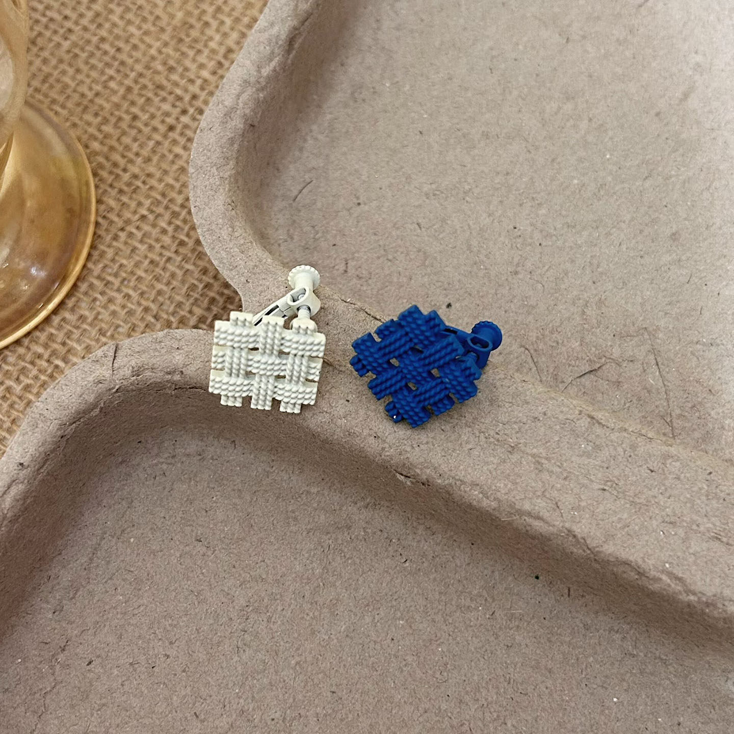 复古显白气质蓝色米色方形耳夹