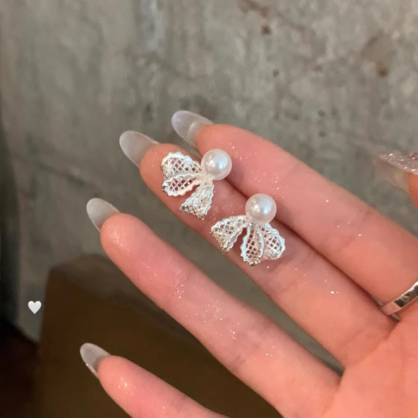 法式复古蕾丝蝴蝶结耳环富家千金
