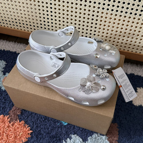 原装正品芭蕾洞洞鞋银色女款夏季新款海边玛丽珍防臭防滑包头凉拖