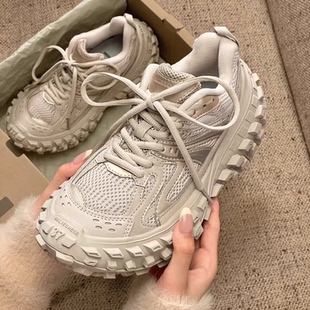 正品榴莲底轮胎鞋男款2026春款巴黎坦克厚底增高休闲运动老爹鞋女