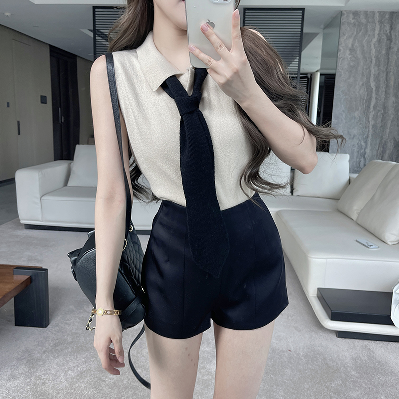 巴黎野玫瑰波点蝴蝶结上衣短裤