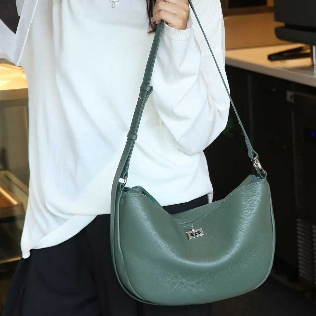 普洛克正品包新款斜挎包女夏天饺子包百搭单肩牛皮腋下包真皮女包