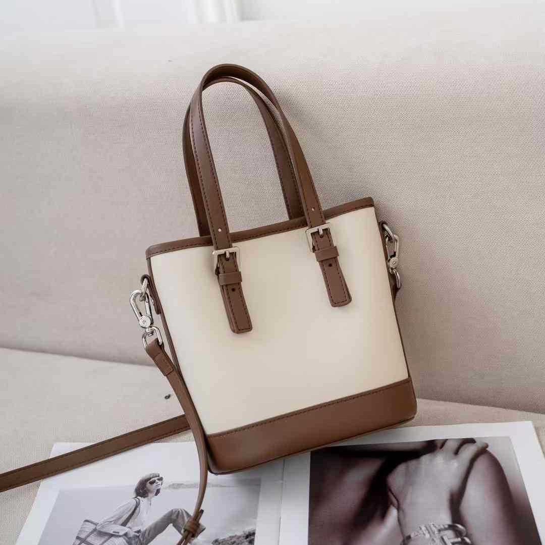 普洛克正品众头层牛皮手机包女斜挎小包休闲真皮女包水桶零钱包潮