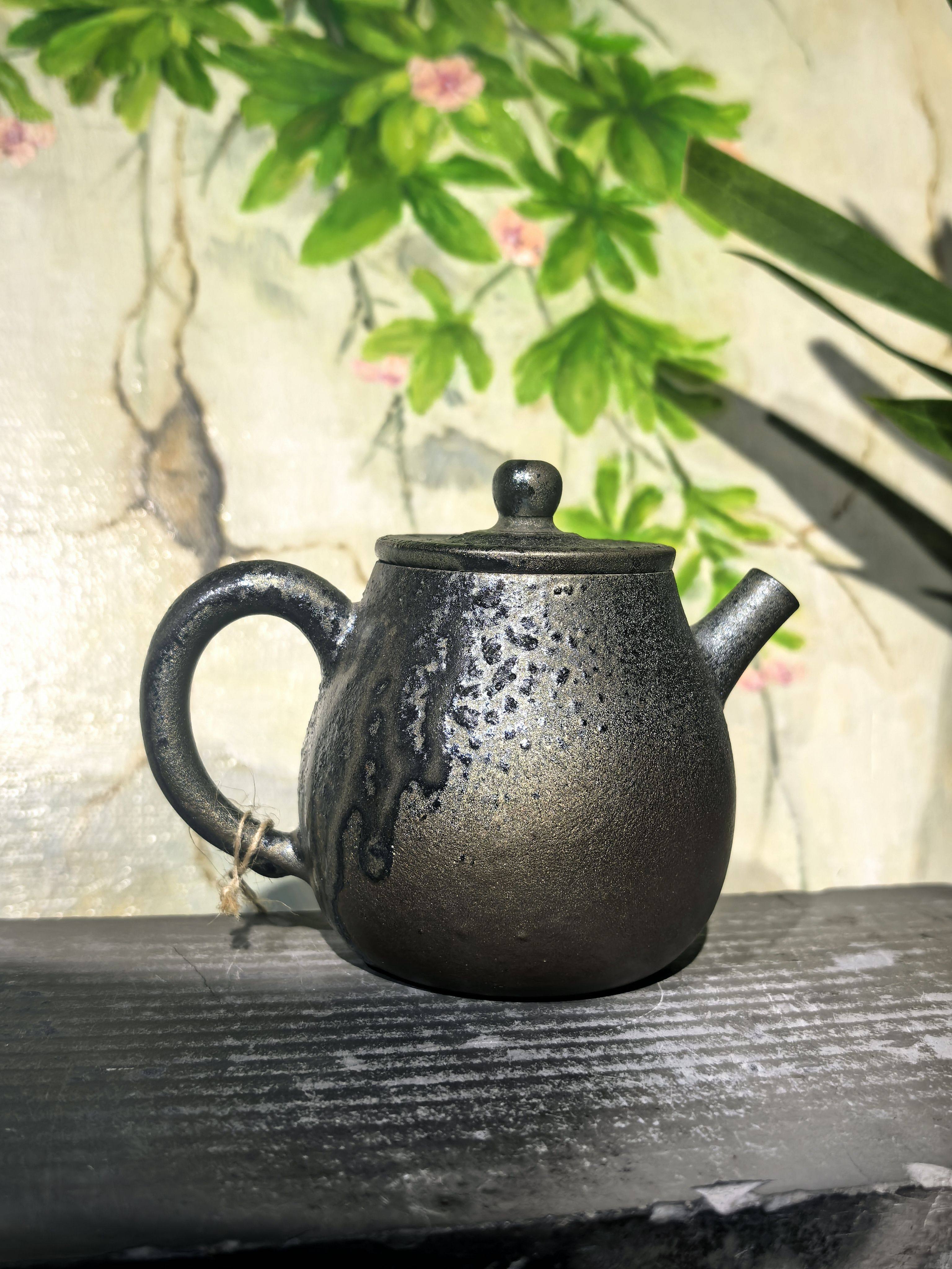 云南建水紫陶茶壶厂家直销 肖春魁浪鬼柴烧壶 梨形壶2