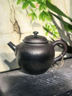 肖春魁浪鬼柴烧壶 云南建水紫陶茶壶厂家直销 精品灯笼壶12