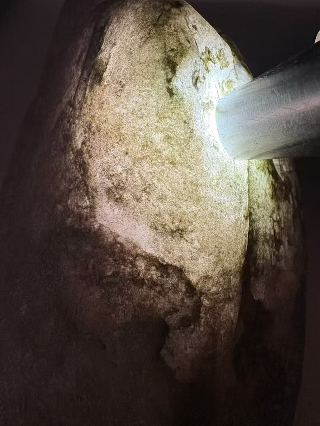缅甸玉石翡翠原石毛料A货老坑后江冰春手镯料色料冰料种老皮壳老