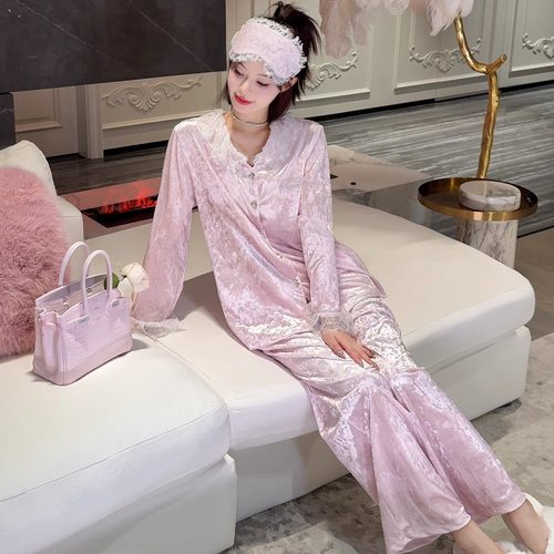 蕾丝领金钻丝绒可外穿家居服