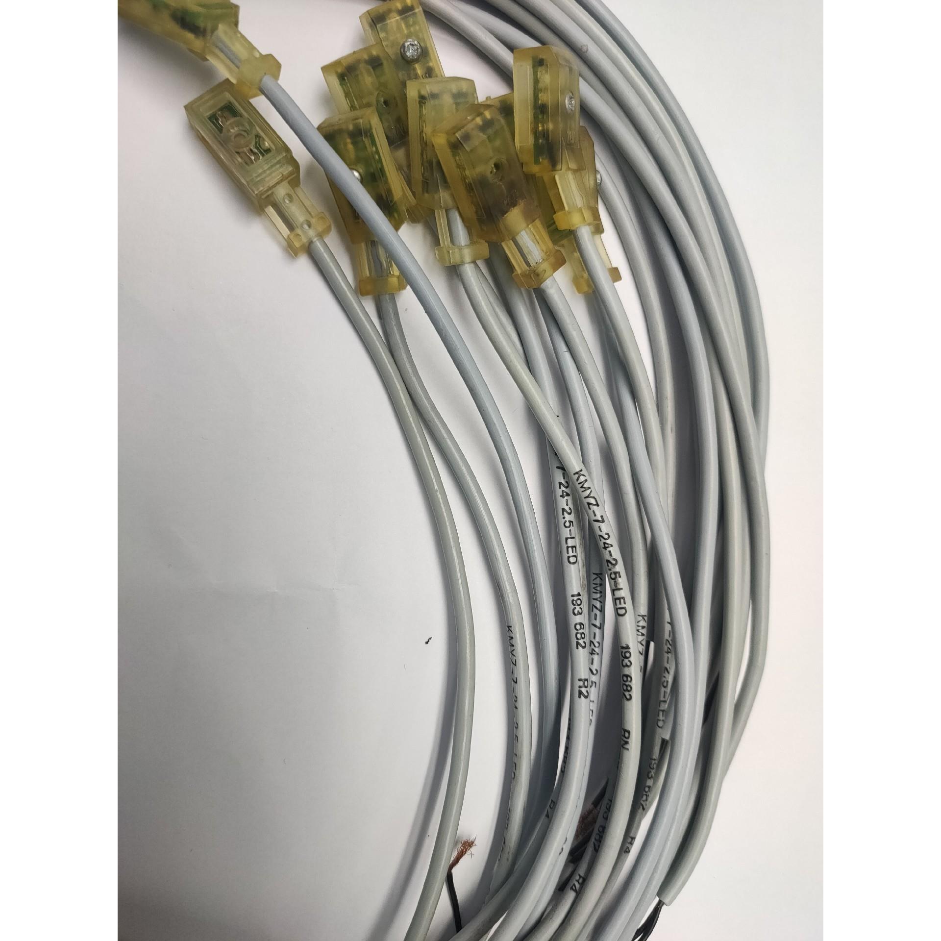 费斯托KMYZ-7-24-25-LED 193682线长7