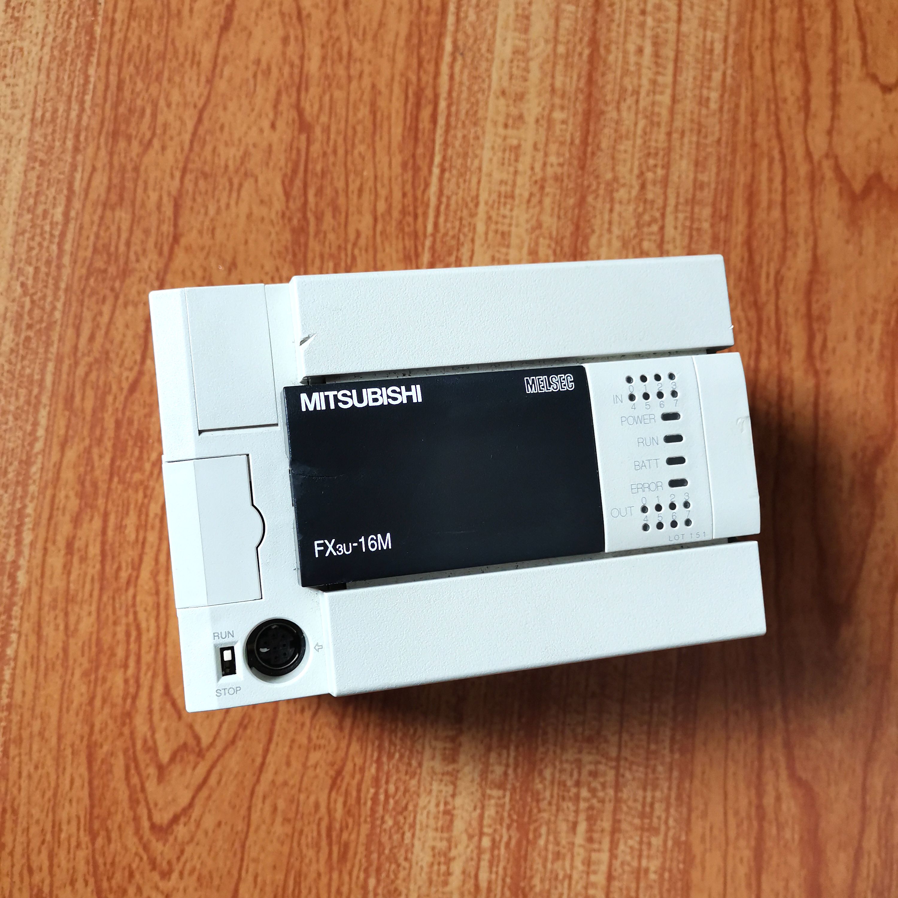 FX3U-64MTES-A FX3U-128MTES-A FX3U-16MTES-AFX3U-32MT