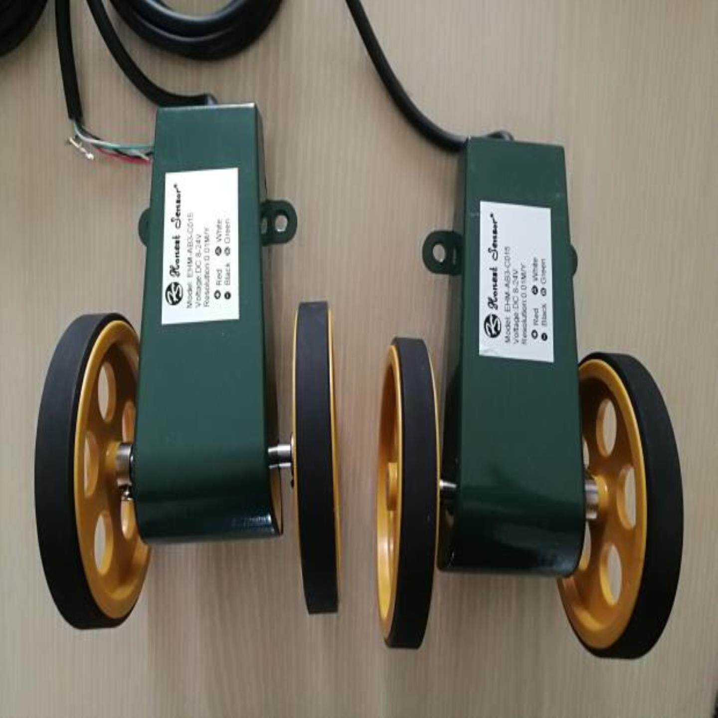 全新正品台湾HONEST SENSOR电子码表长度发讯器米码轮EHM-A2-C0