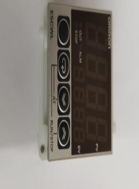 假货举报 温控表 E5CWL E5CWL-R1P E5CWLR1P PT继电器