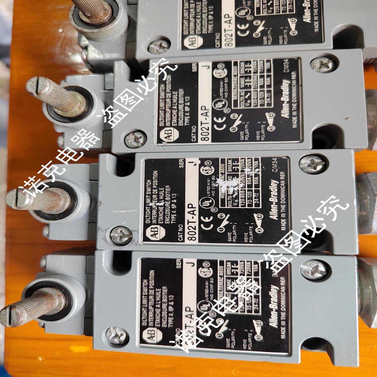 正品现货 802T-AP802T-HP 美国 金属插件油密限位