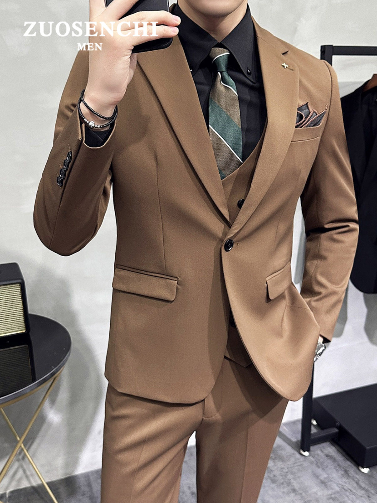 SUPERIOR ONE-BUTTON SUIT SUIT MENS SOLID COLOR OCCUPATION IS DECORATING THE GROOMS WEDDING DRESS PARTY INTERVIEW SUIT