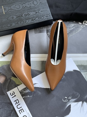 【 现货折扣 】 DVN Dries Van Noten 女巫尖头高跟