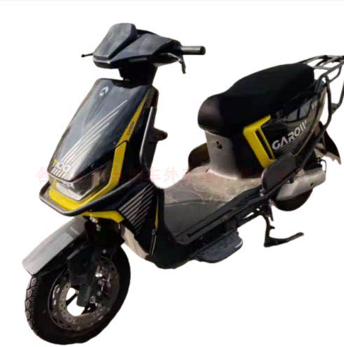 箭钢铁侠T100电动车外壳配件前围