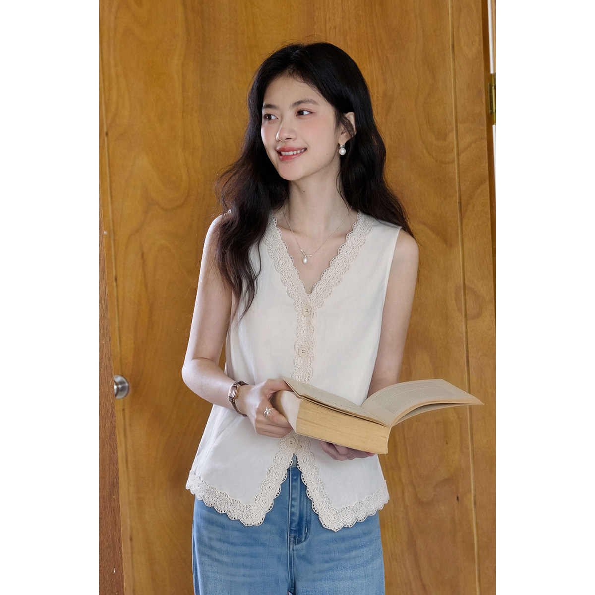 弥古法式蕾丝v领马甲背心女外穿莱赛尔天丝亚麻无袖上衣2026夏季