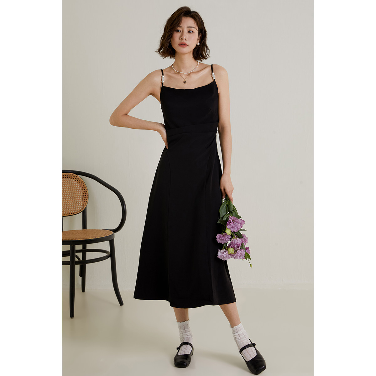 弥古黑色吊带连衣裙法式一字领内搭小黑裙女修身夏季打底收腰长裙