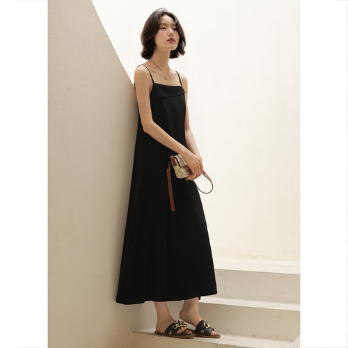 弥古黑色吊带裙赫本风法式一字