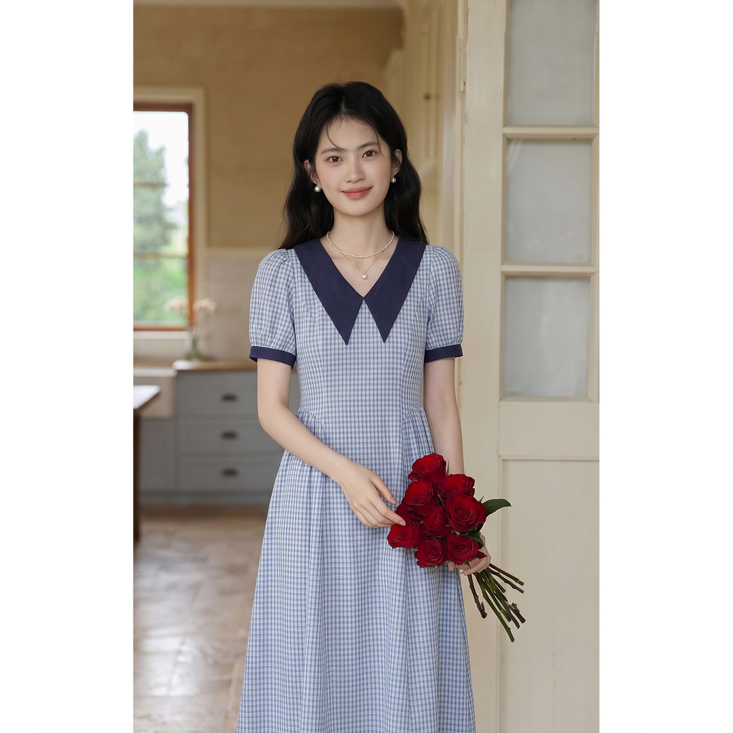 弥古撞色翻领短袖格子连衣裙女高级感2026夏季设计感收腰纯棉裙子