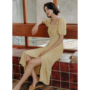 弥古黄色碎花连衣裙女夏季短袖泡泡袖法式度假长裙三亚海边沙滩裙