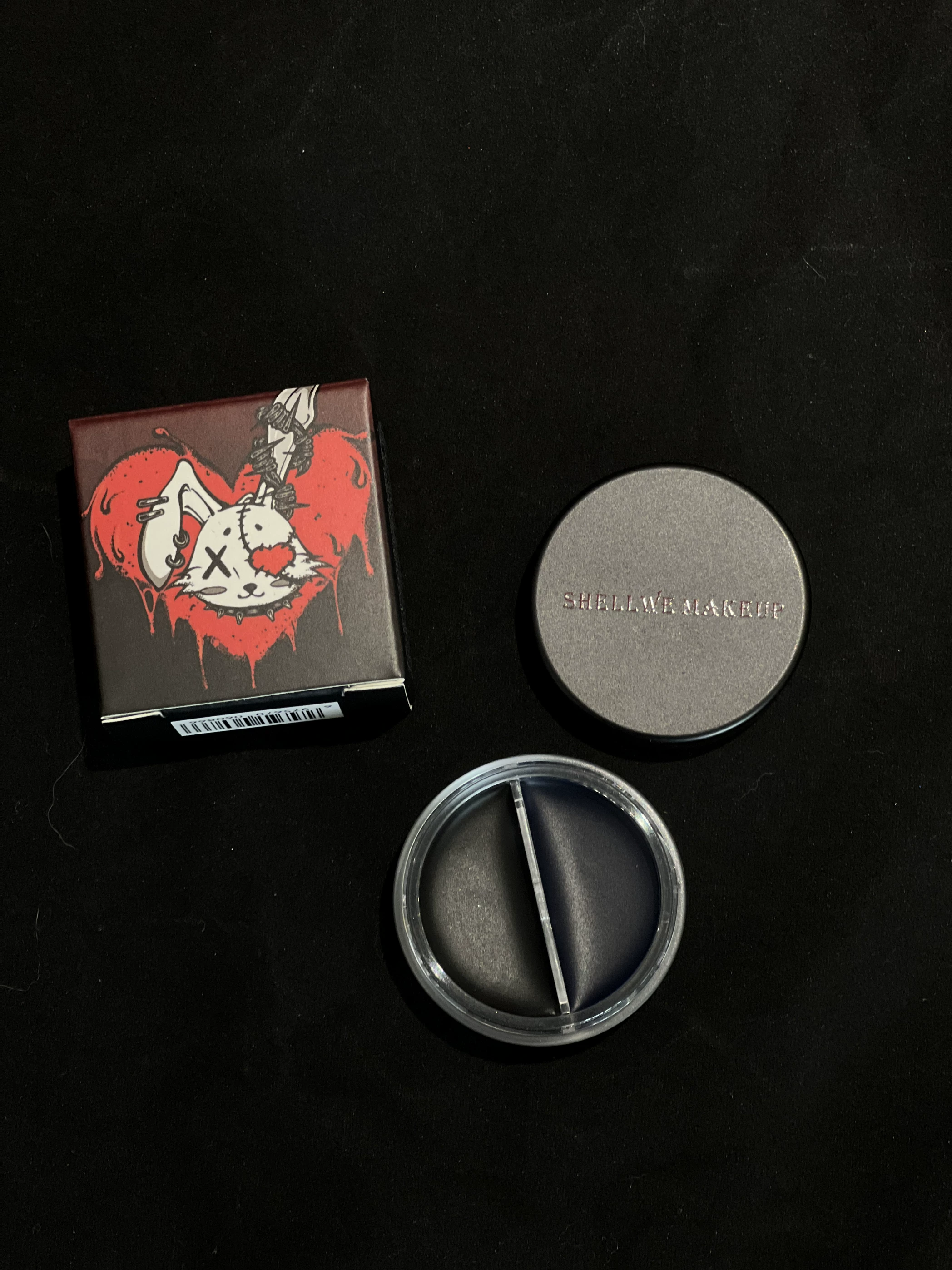 Eyeshadow Palette Shellwe Makeup x Freya86 Punk Bunny Polarized, multi-shade glitter & matte set