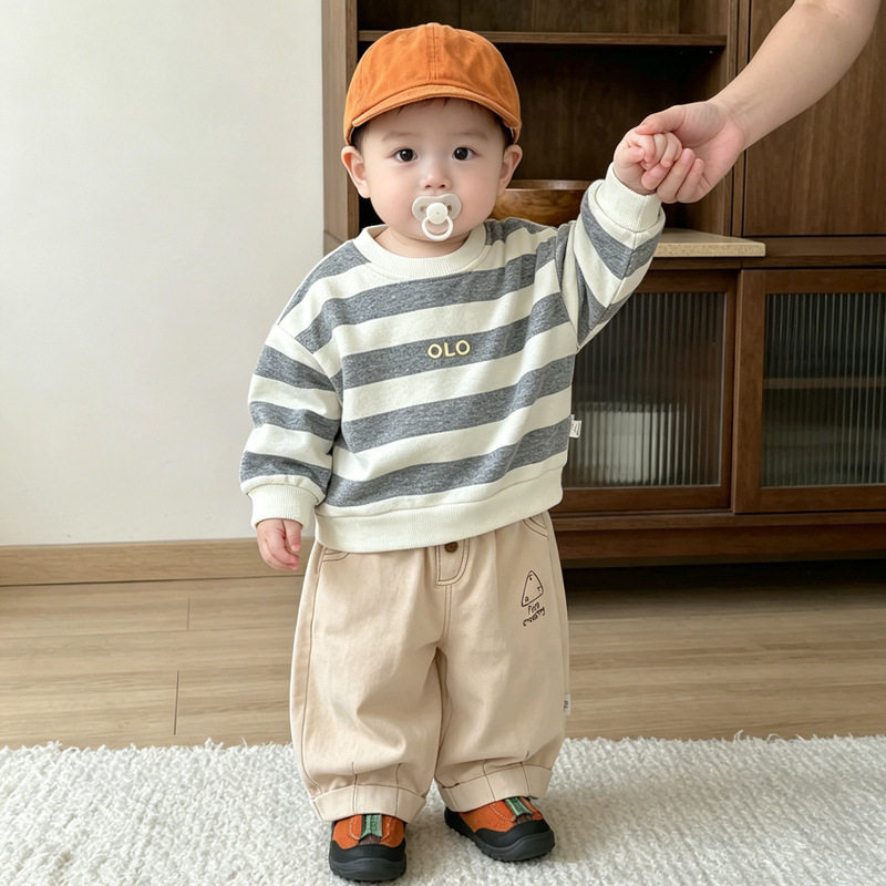 男童春秋韩系条纹圆领卫衣小童宽松刺绣米色休闲裤洋气儿童两件套