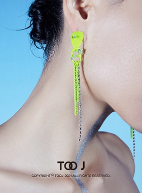 TOOJ之二易拉罐耳夹原创设计荧光绿色镀金镶嵌半宝石全新镀银合金