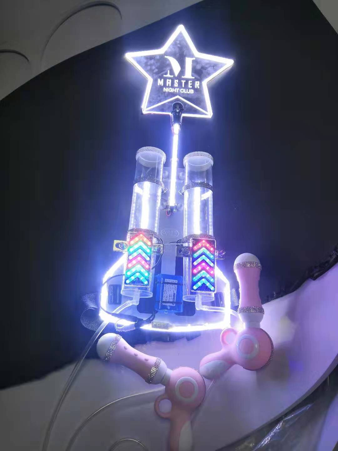 2020新品二代背包喂酒器声控发光led互动gogo演出服道具酒吧