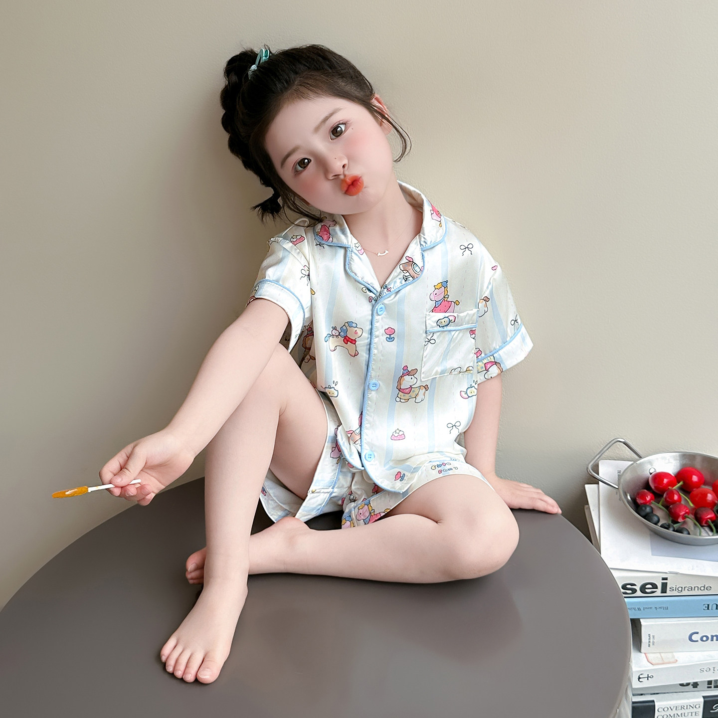 夏季女童睡衣薄款冰丝儿童卡通家居服套装宝宝开衫短袖短裤两件套