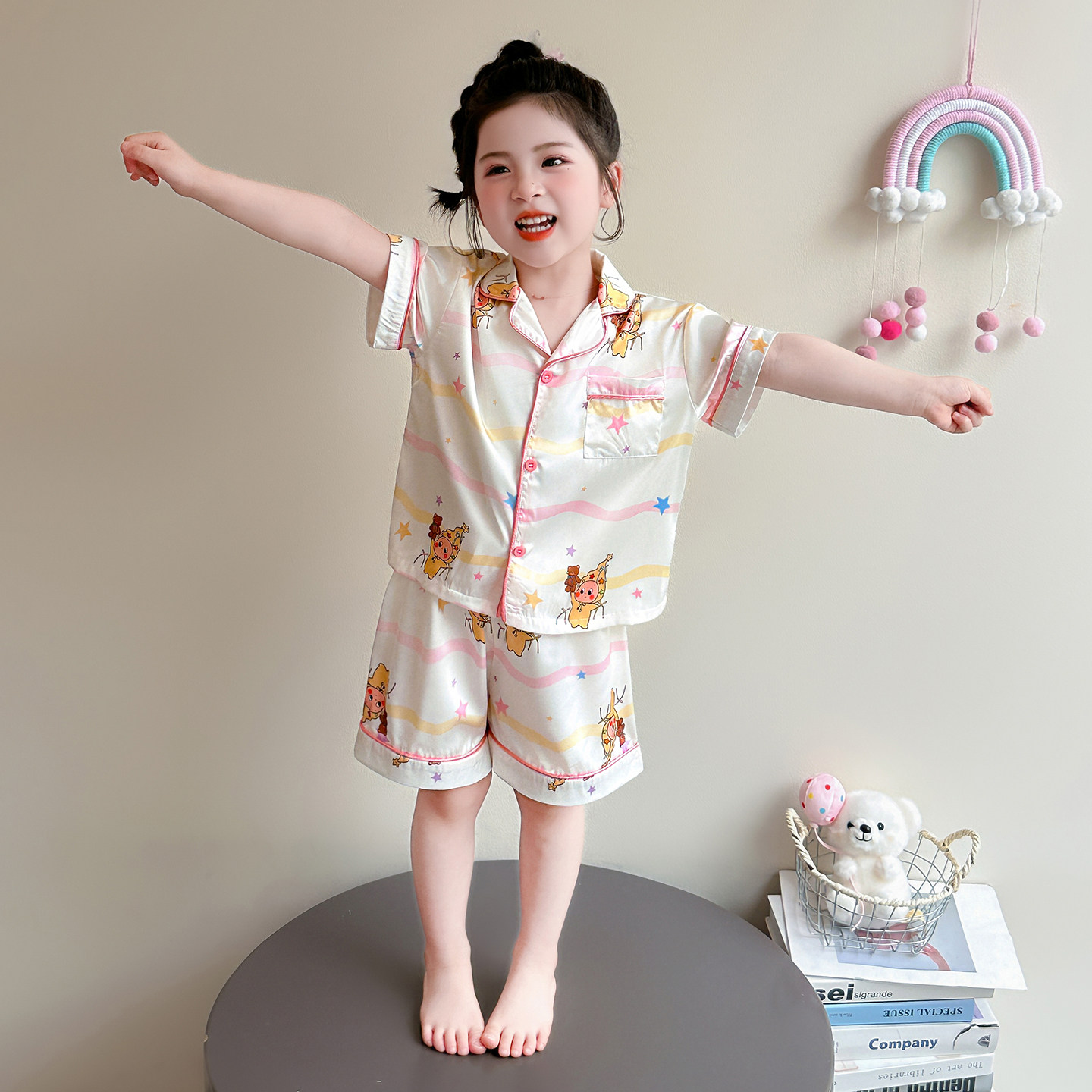 夏季女童睡衣薄款冰丝儿童卡通家居服套装宝宝开衫短袖短裤两件套