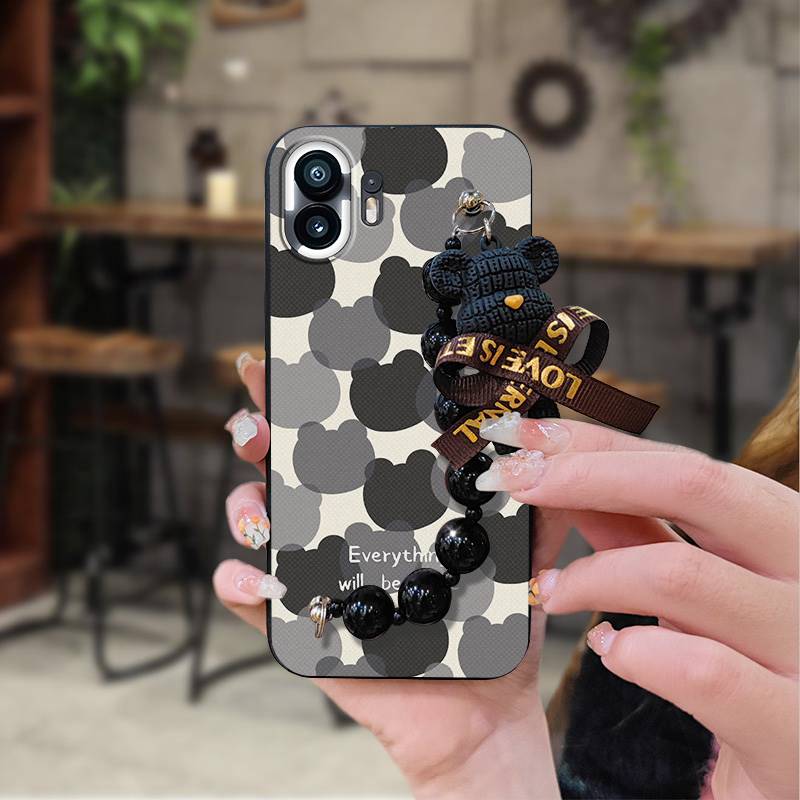 适用Nothing Phone2手机壳奢华散热青春简约液态硅胶小熊手链