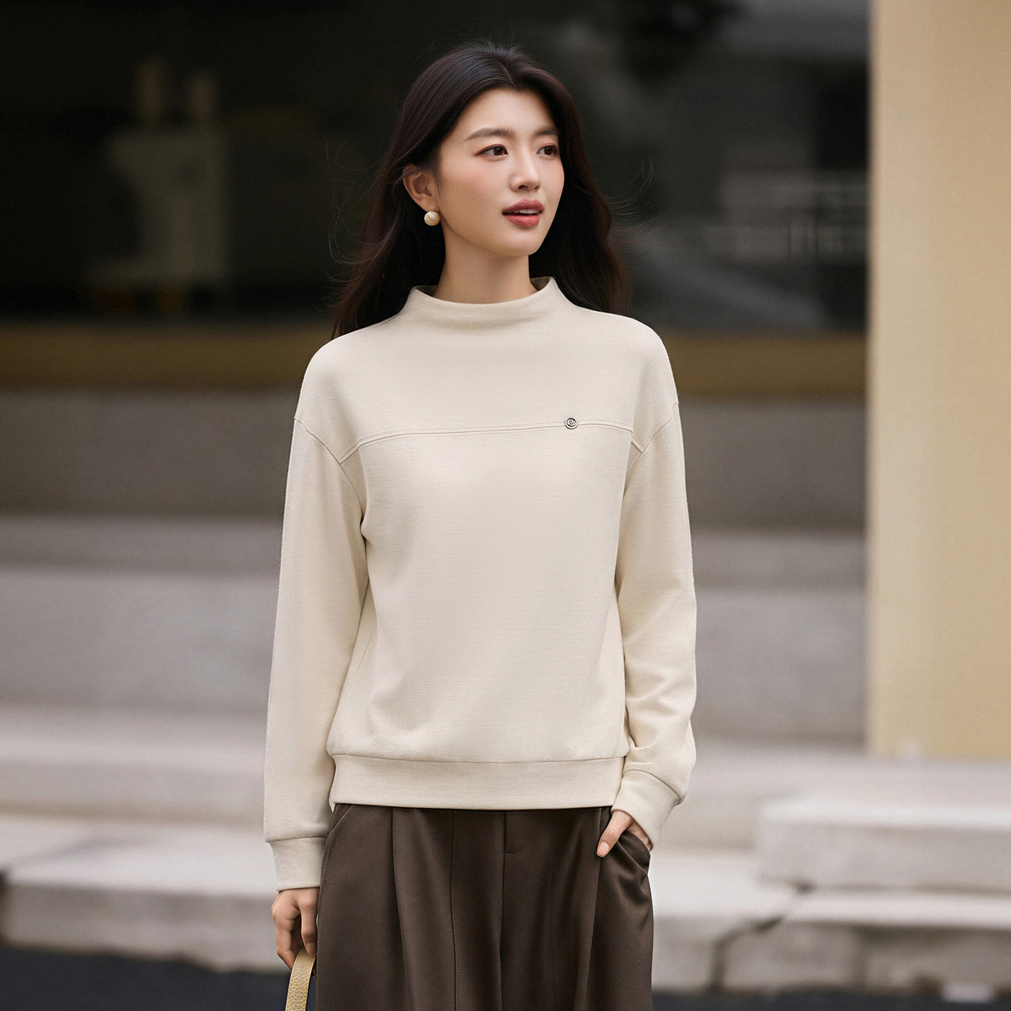 半高领含羊毛女士长袖宽松休闲装