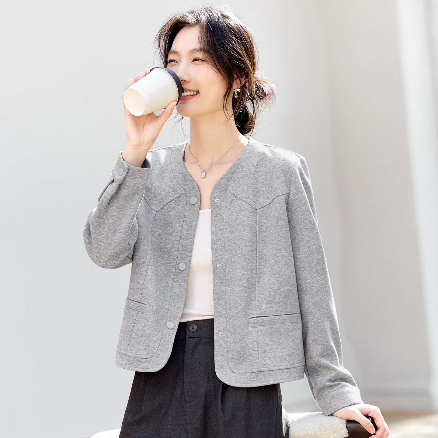 棒球服外套女2026新款爆款春秋季洋气高端女装卫衣小个子短款上衣