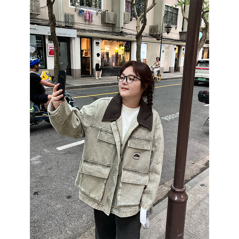 复古休闲拼接牛仔外套