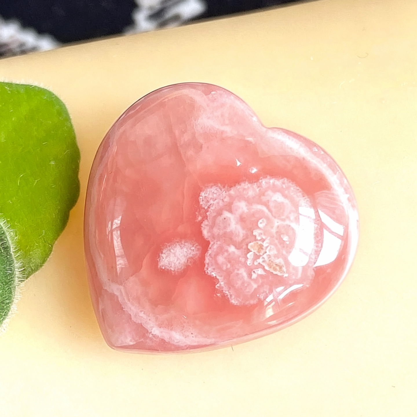 天然水晶吊坠阿根廷红纹石吊坠爱心红纹石挂件挂坠生日礼物日常女