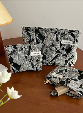 高级感提花化妆包大容量便携收纳袋拉链高颜值内胆包随身口红小包