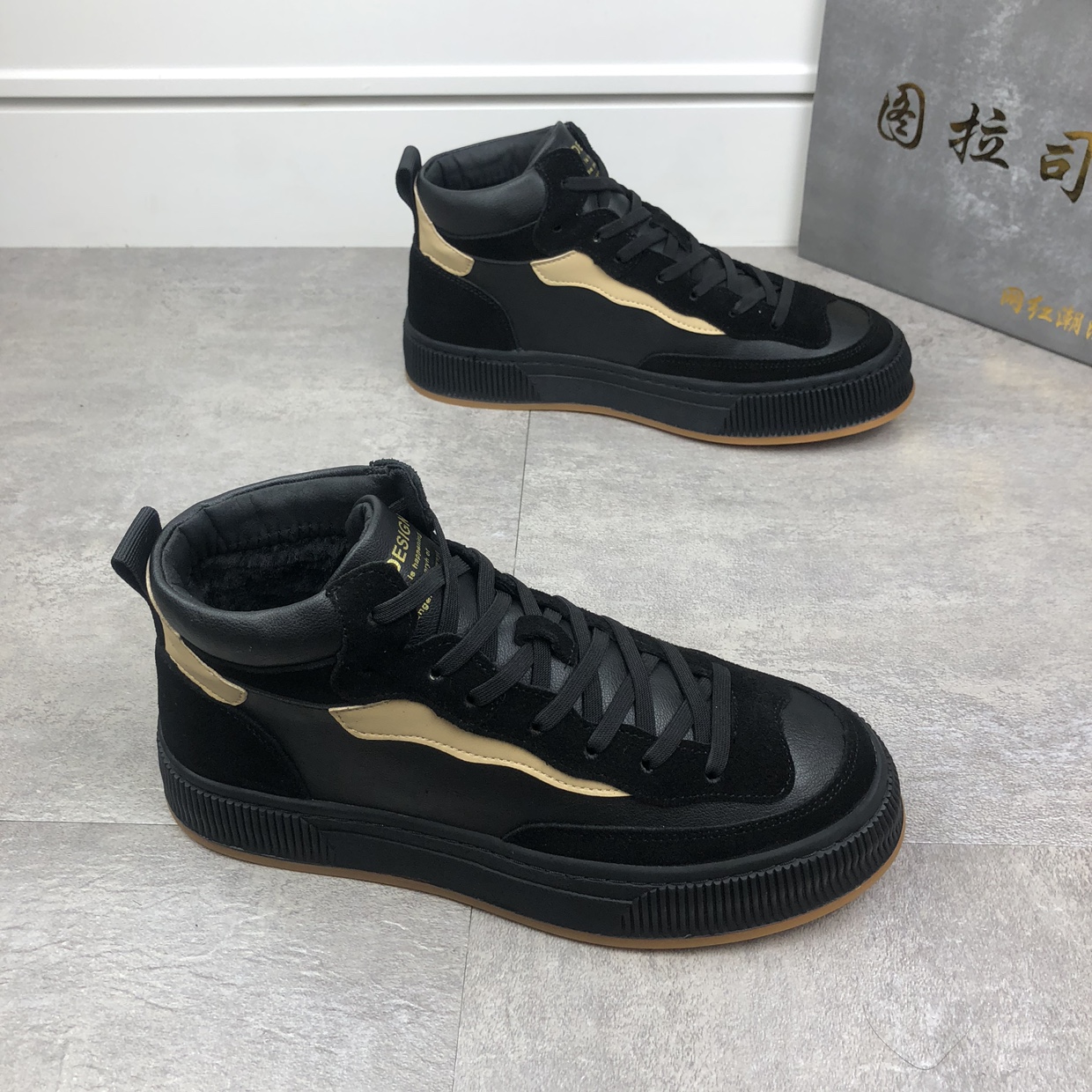 新款休闲鞋网红增高冬季