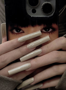 ElsaNail纯手工穿戴甲高光珍珠白穿戴式成品美甲显白极光单色高级