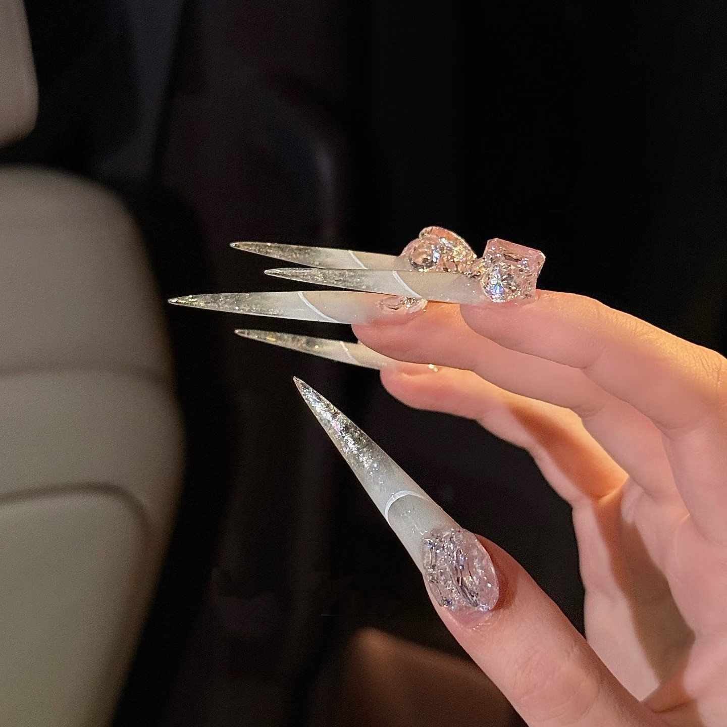 ElsaNail清冷破碎感手工穿戴甲高级感轻奢婚甲气质美甲贴片可拆卸,彩妆/香水/美妆工具,美甲工具,淘宝优惠券,粉丝福利购,淘宝优惠卷