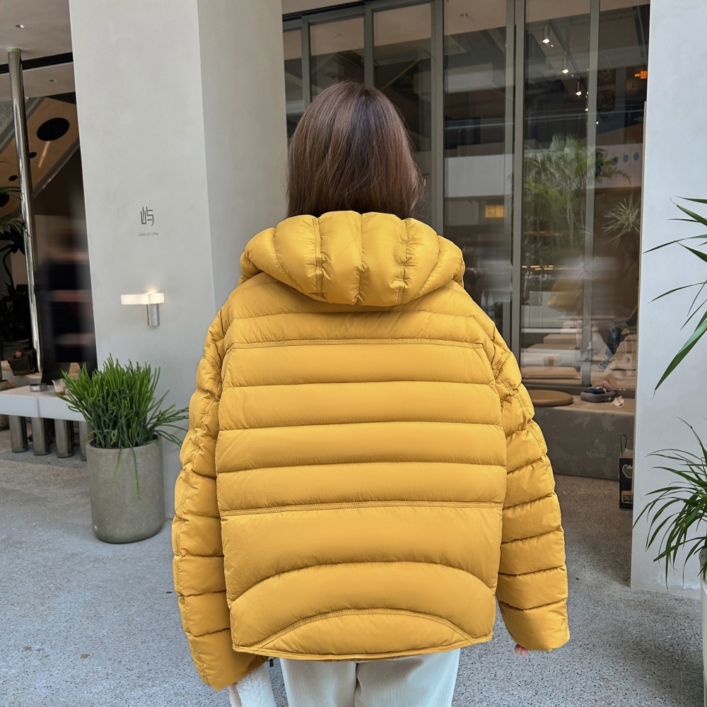 爆款冬季2025新款加厚羽绒服女短款排骨学生时尚宽松小个子面包服