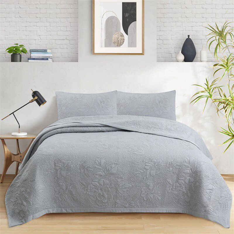 美式轻奢2026绣花绗缝被四季通用高级天丝床盖柔软三件套欧式床单