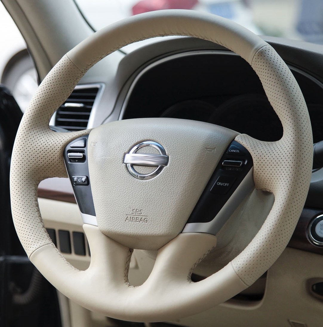 老款08天籁/09/10/11/12天籁公爵方向盘套楼兰专用手缝真皮把套