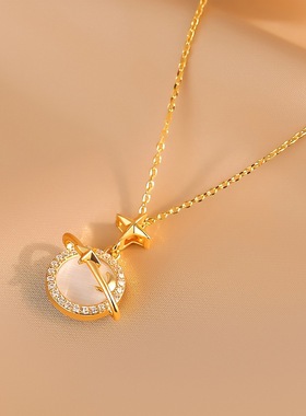 感星月神话气质百搭项链2025新款潮气质时尚网红短款锁骨链女金色