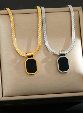 欧美热销黑色方牌钛钢项链女个性ins刀片链简约时尚不锈钢饰品